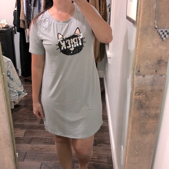 HALLOWEEN trick or treat cozy kitty T-shirt dress - Picture 2 of 6